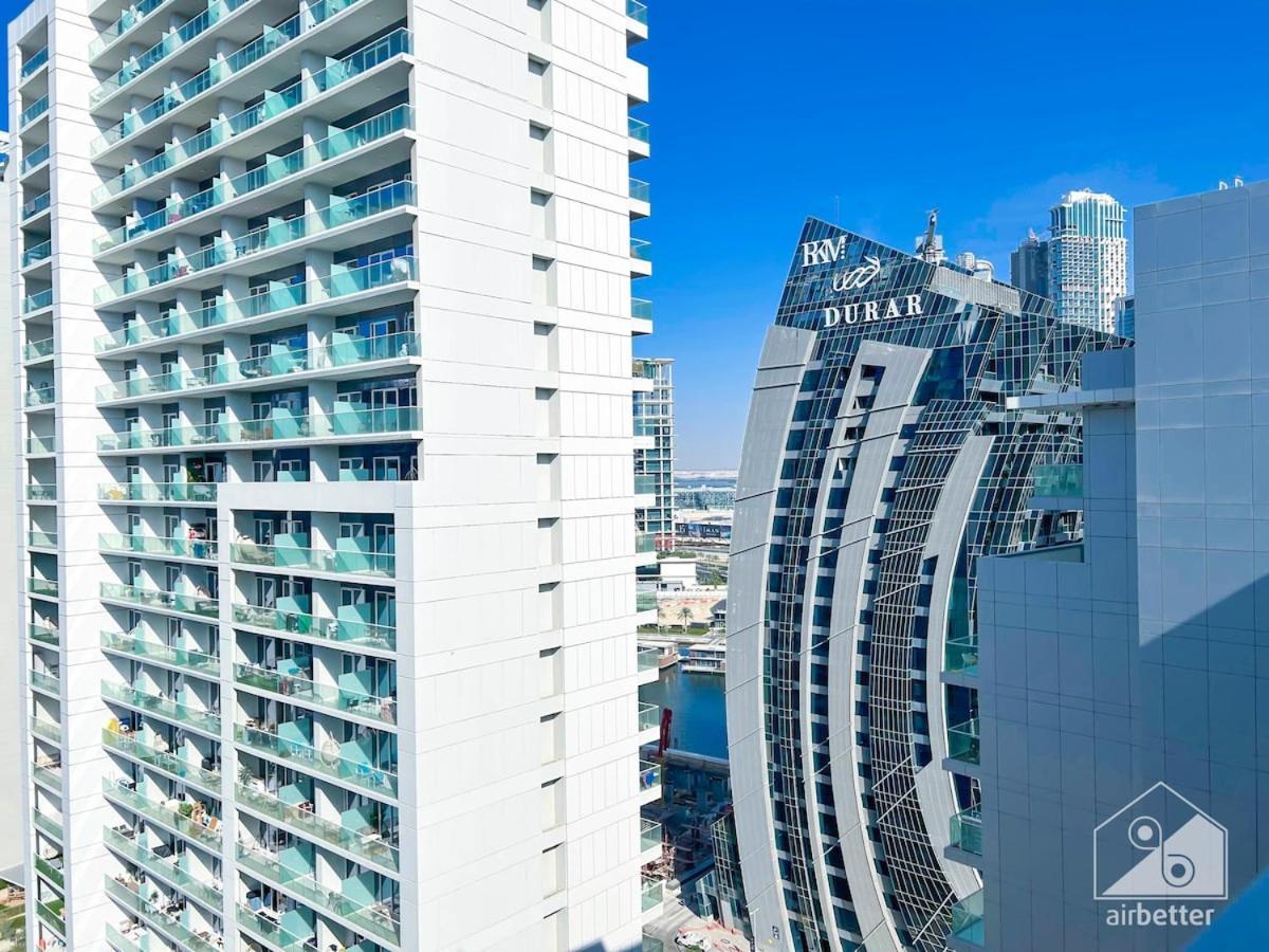 Luxury Stay At Damac Majestine With Balcony & Views Дубай Екстериор снимка